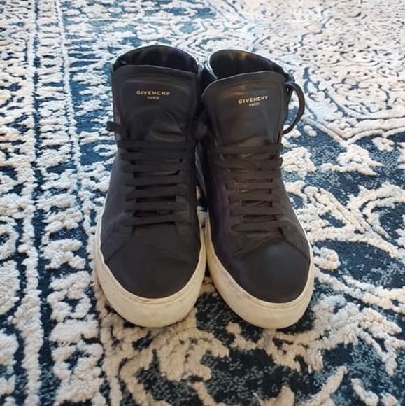 givenchy paris 17 sneakers